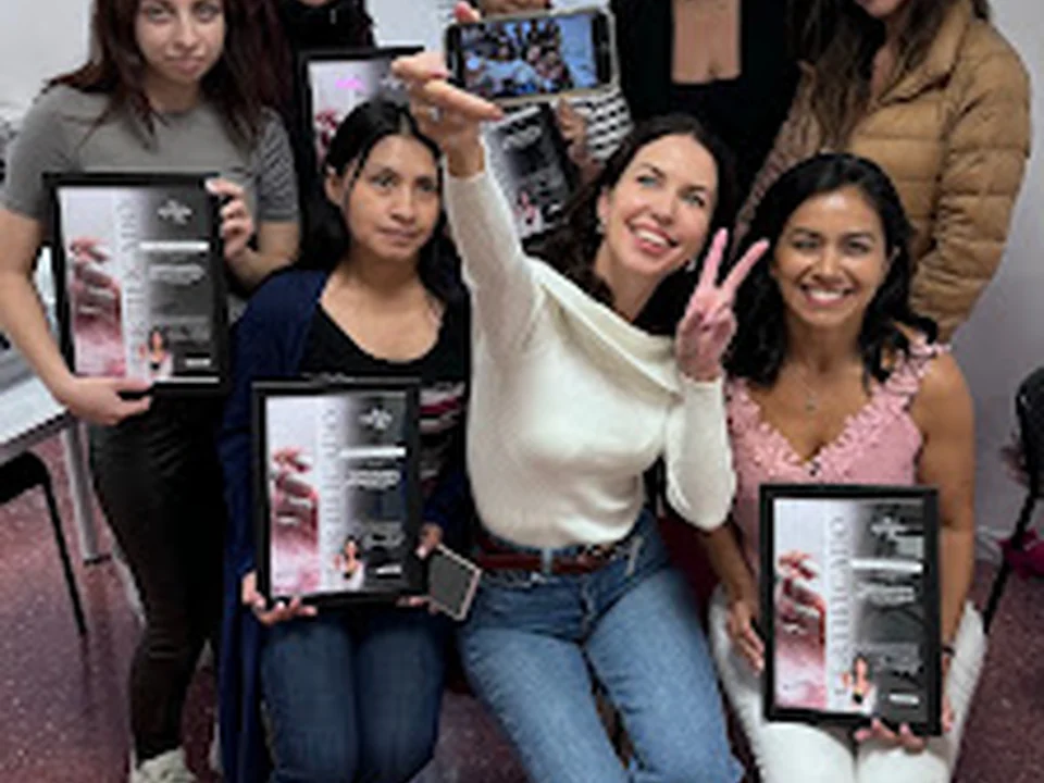 Academia de manicura perfecta - Elena Antul