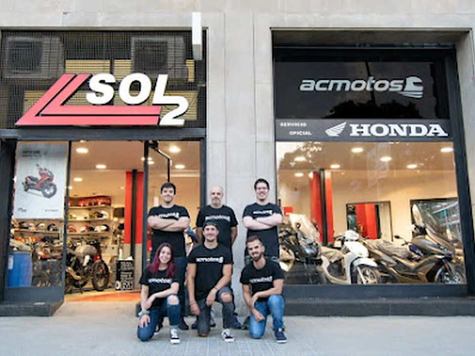 ACMOTOS | Botiga Accessoris i Roba Moto Barcelona