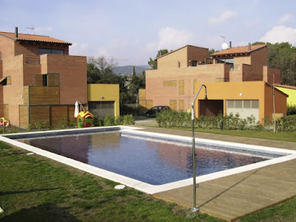 Aigua Confort Piscines: Construcció, Manteniment, Rehabilitació i Reparació