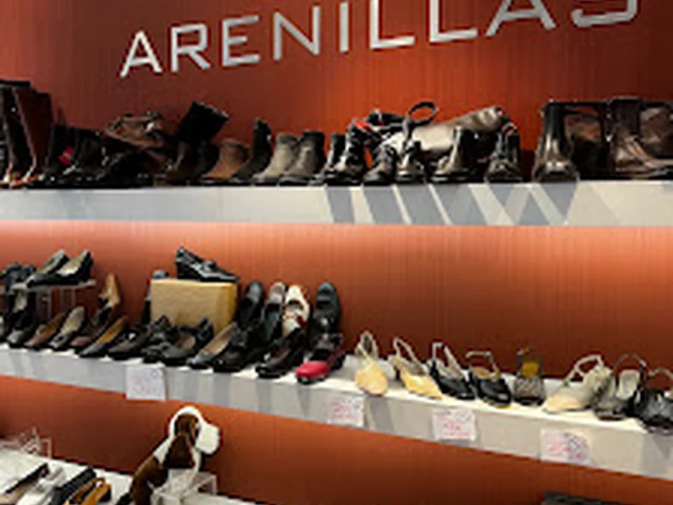 Arenillas shoe store