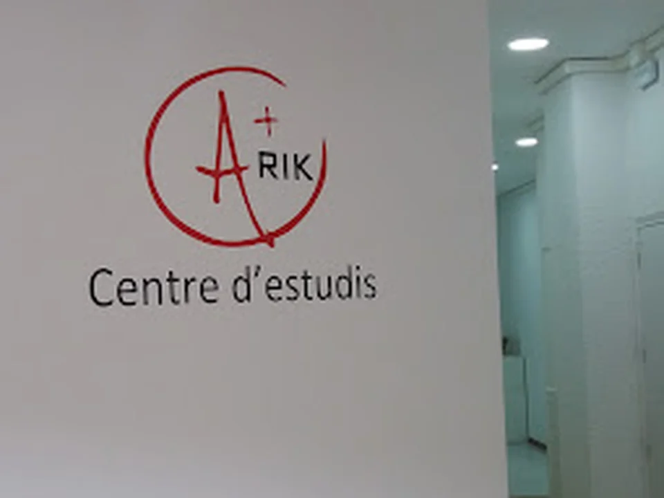 Arik centre d'estudis
