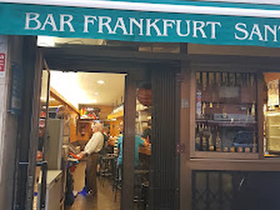 Bar Frankfurt Sant Crist