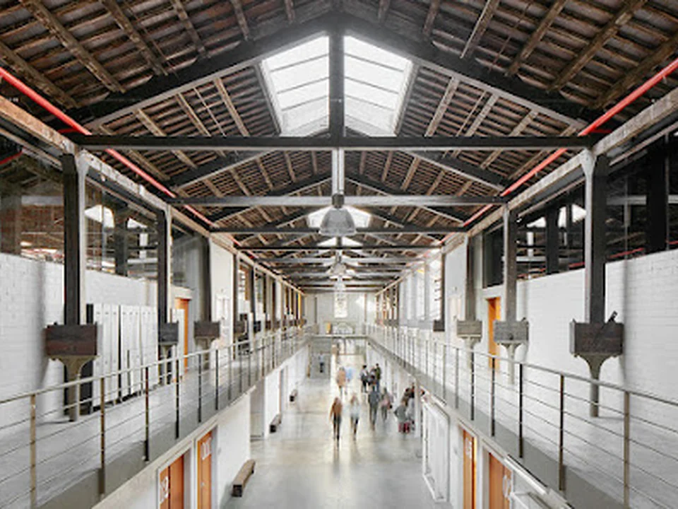 BAU · Centre Universitari d’Arts i Disseny
