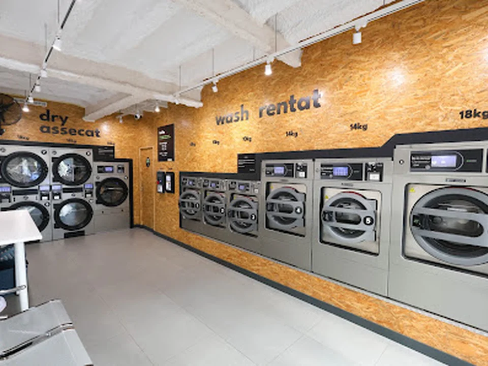 Be Laundry Gràcia - Bugaderia autoservei