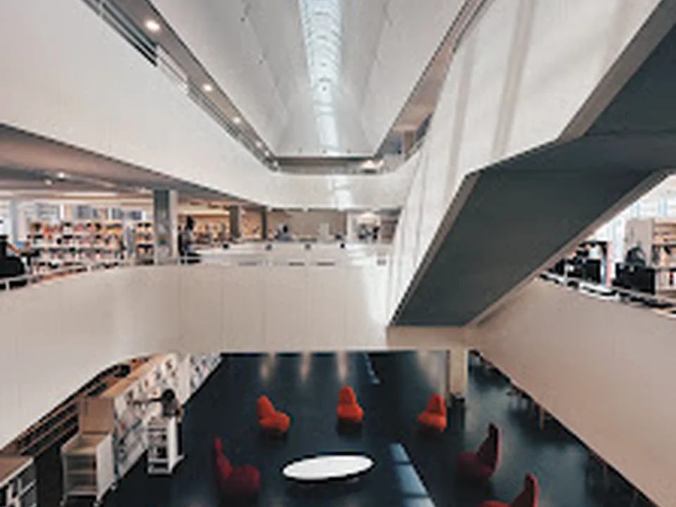 Biblioteca Esquerra de l'Eixample - Agustí Centelles