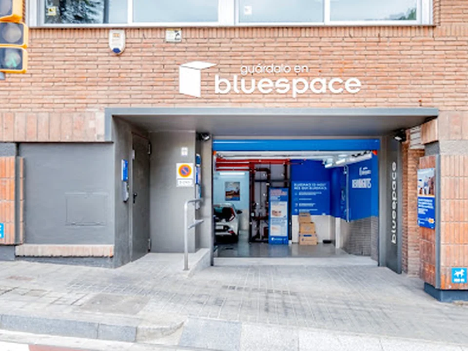 Bluespace - Sant Gervasi