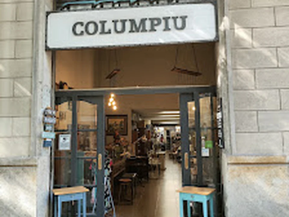 Botiga Columpiu. Segona mà vintage