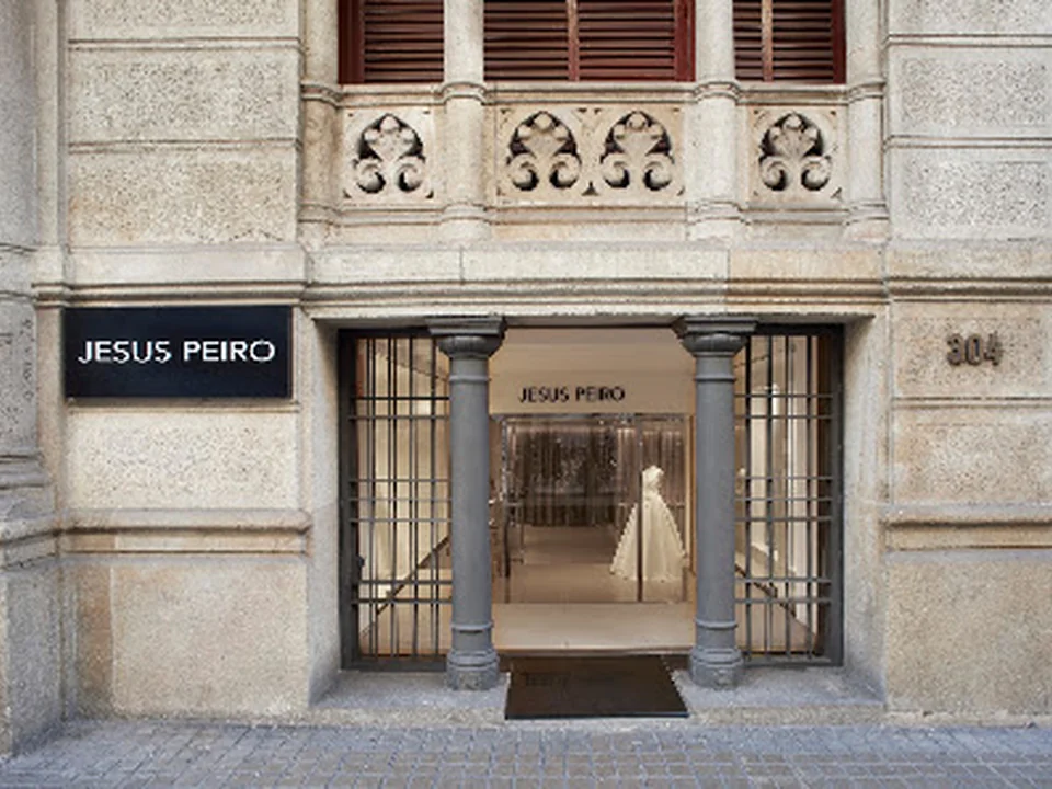 Botiga de vestits de núvia a Barcelona JESUS PEIRÓ