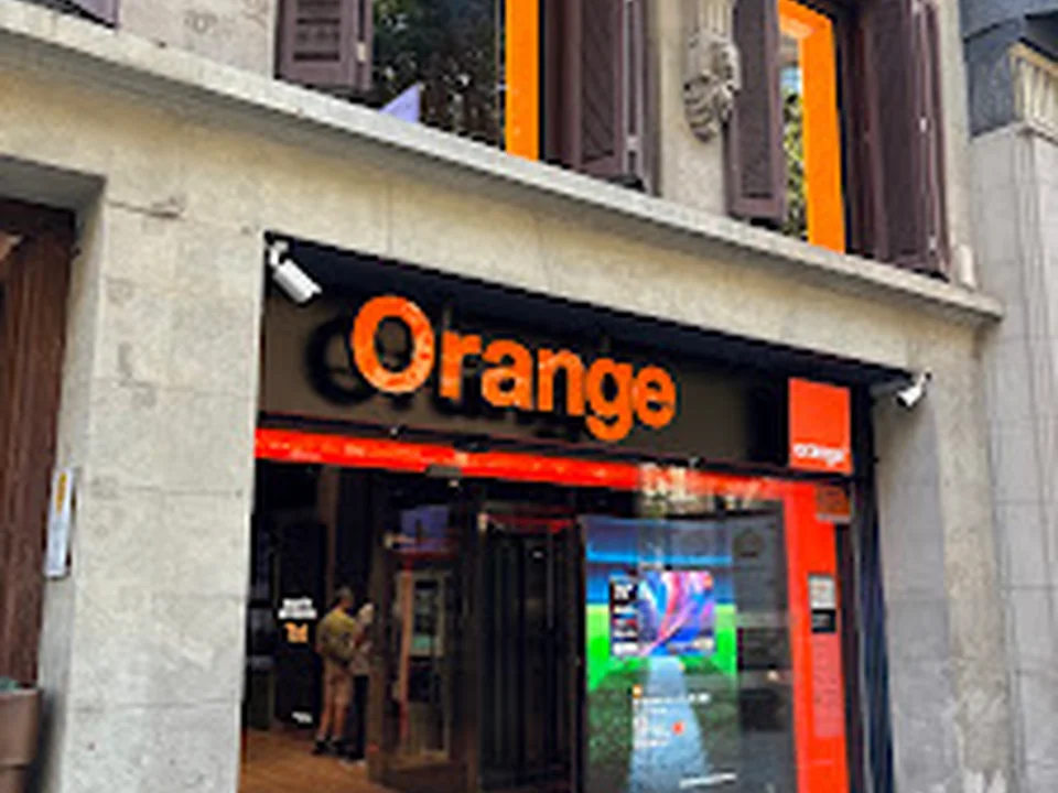 Botiga Orange