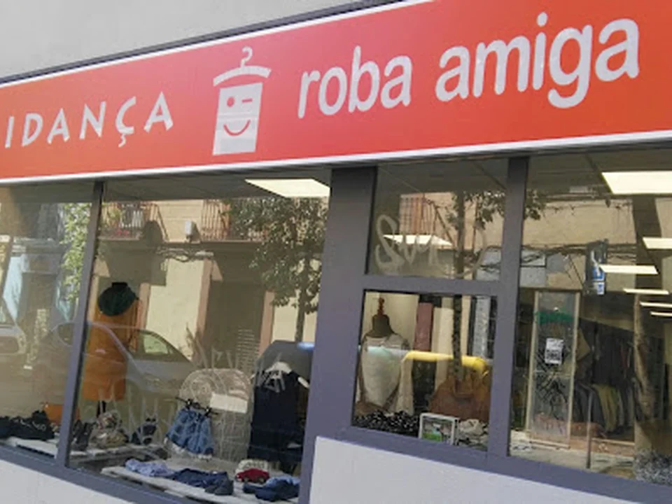 Botiga Solidança Roba Amiga SANTS