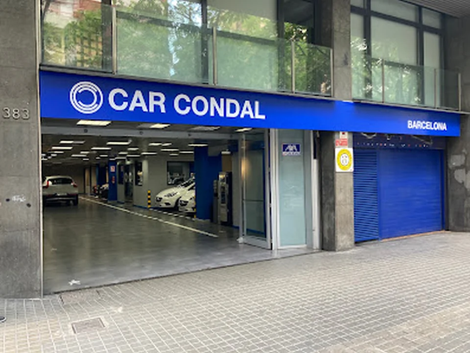 Car Condal Barcelona - Taller Xapa i Pintura