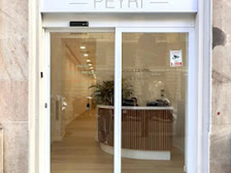 Foto de Clínica Dental Peyrí | Clínica Dental de Urgencias en Barcelona