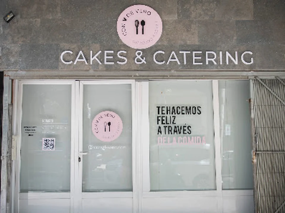 Con V de Vero Cakes & Catering