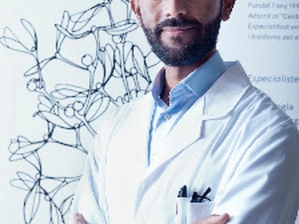 Foto de Dr. Juan Bernardo Gómez Galván, Neurólog Experto en Dolor de Cabeza