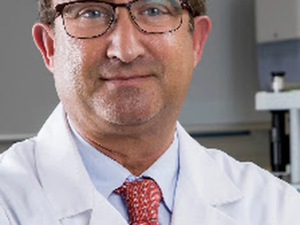 Dr Julio Nogués Orpí - Institut d'ORL