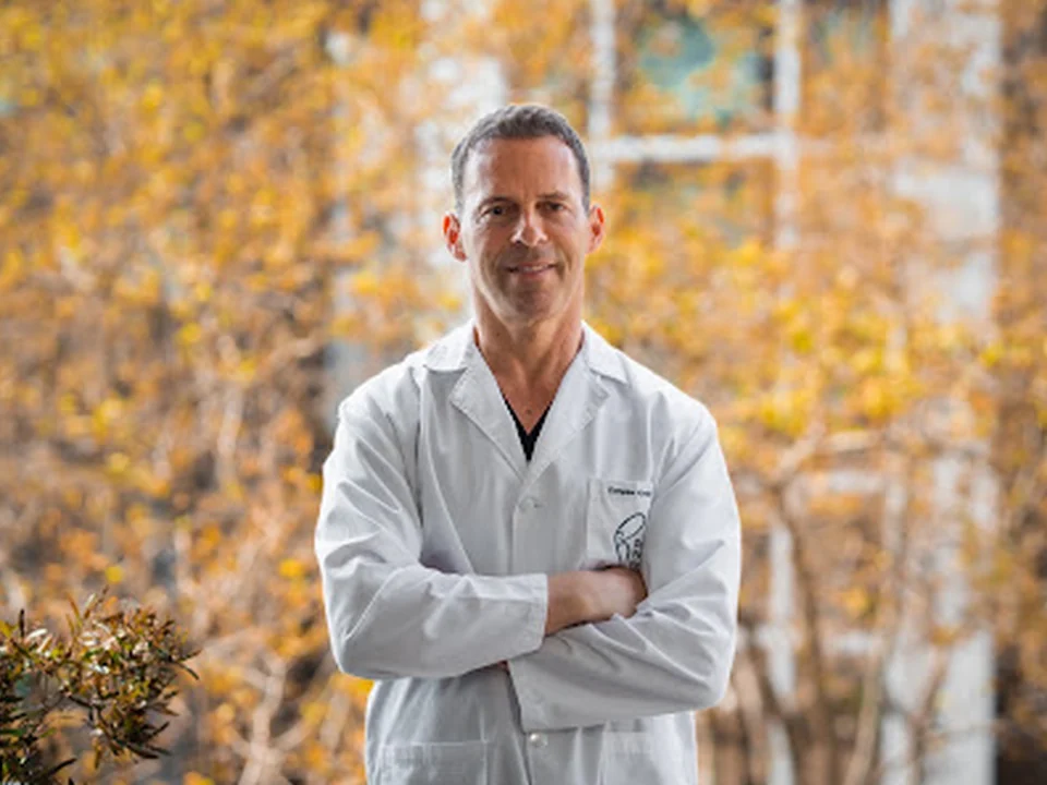Dr. Pablo Gelber | Traumatólogo rodilla Barcelona