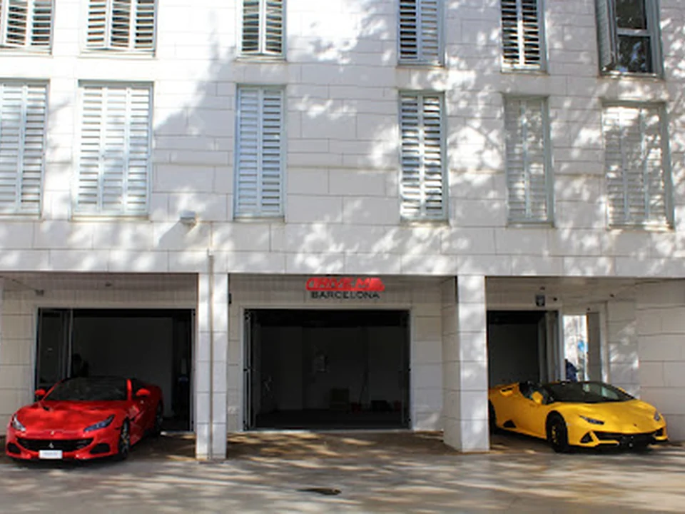 Drive Me Barcelona, Supercar Driving Experiences, Rentals & Events