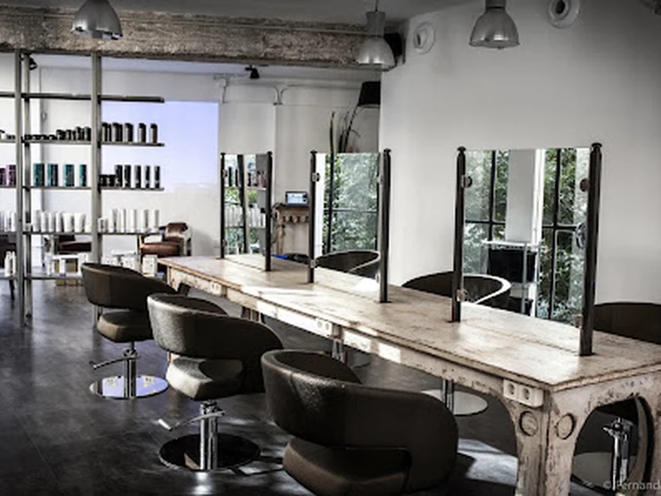 Dtox Hair Salon