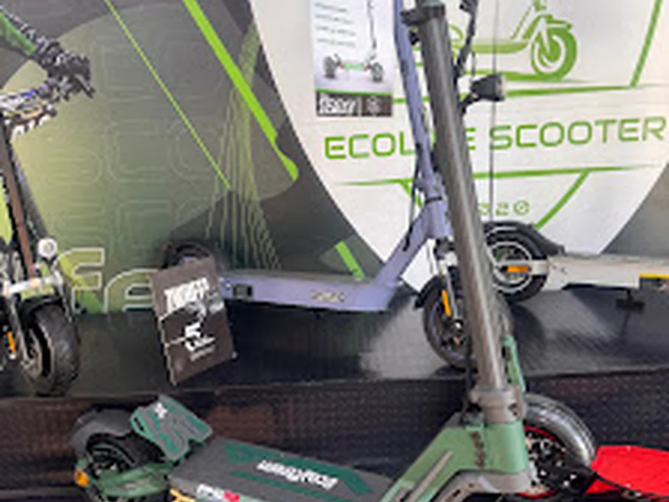 EcoLife – Venda i taller de reparació de patinets elèctrics