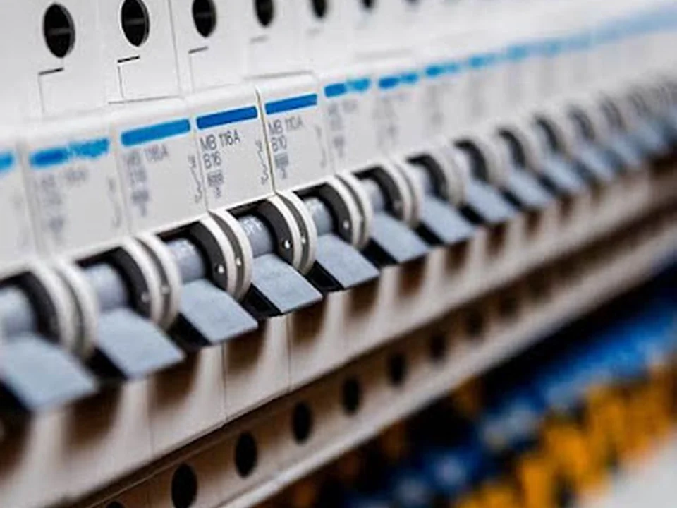 Electricistas en Barcelona vlf