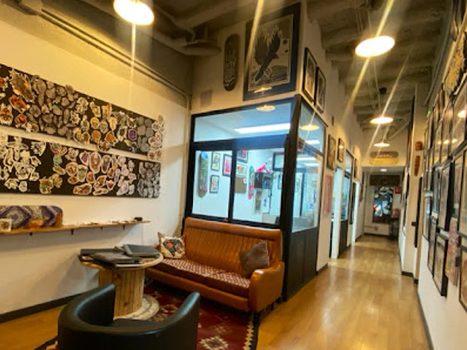 End to End Tattoo Studio