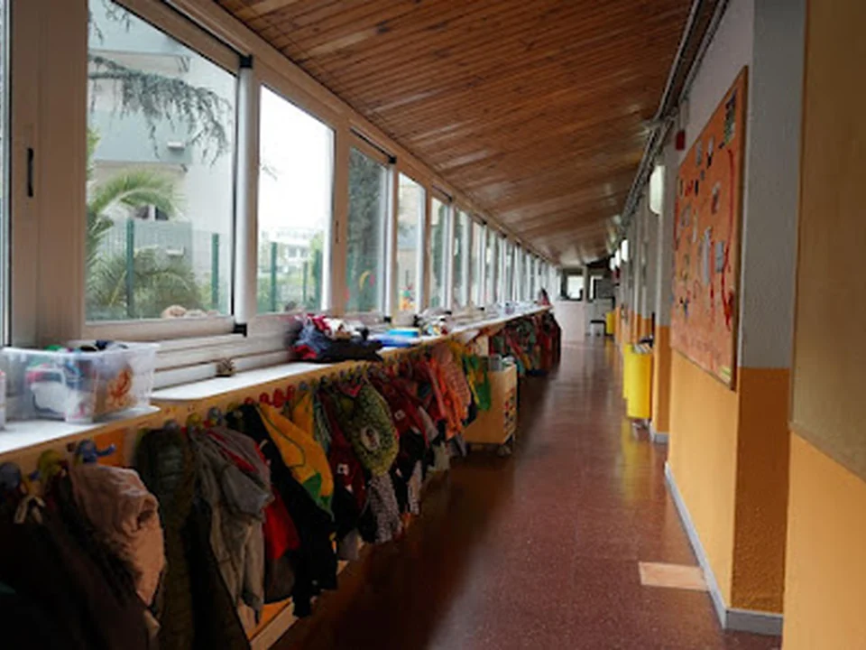 Escola Gravi. Infantil. Escola cooperativa laica catalana