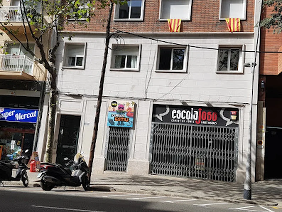 Escola Joso: Centre de Còmic i Arts Visuals