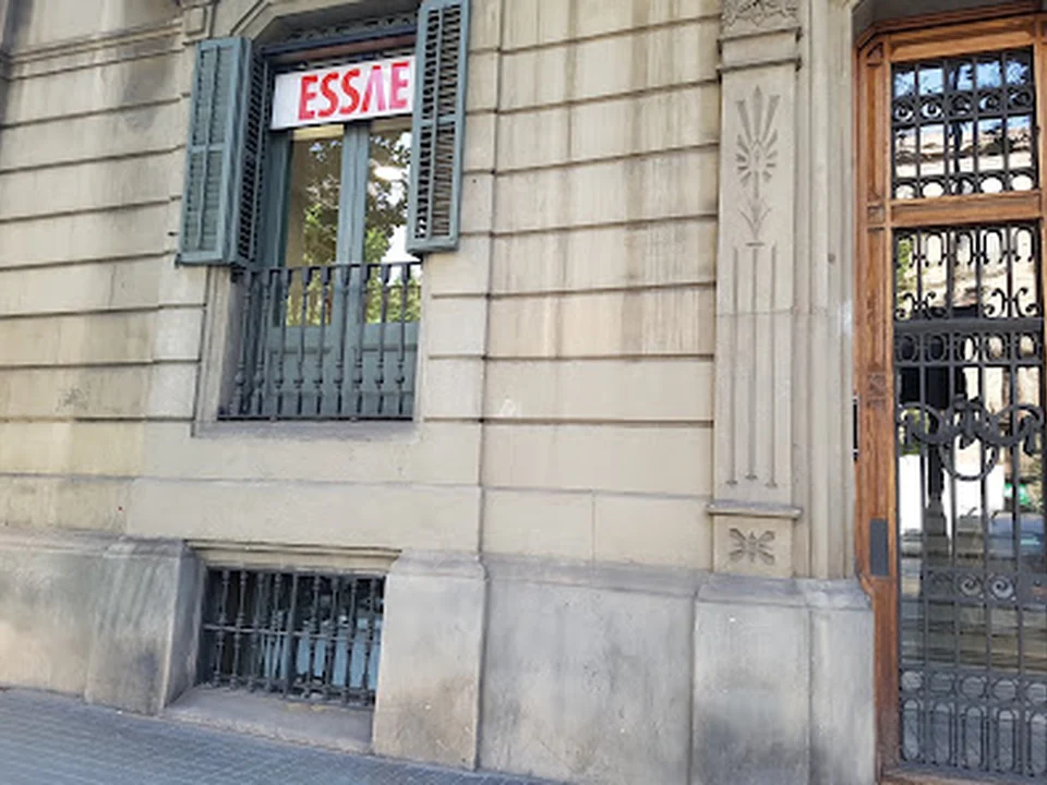 Essae Barcelona Cursos Sanitaris
