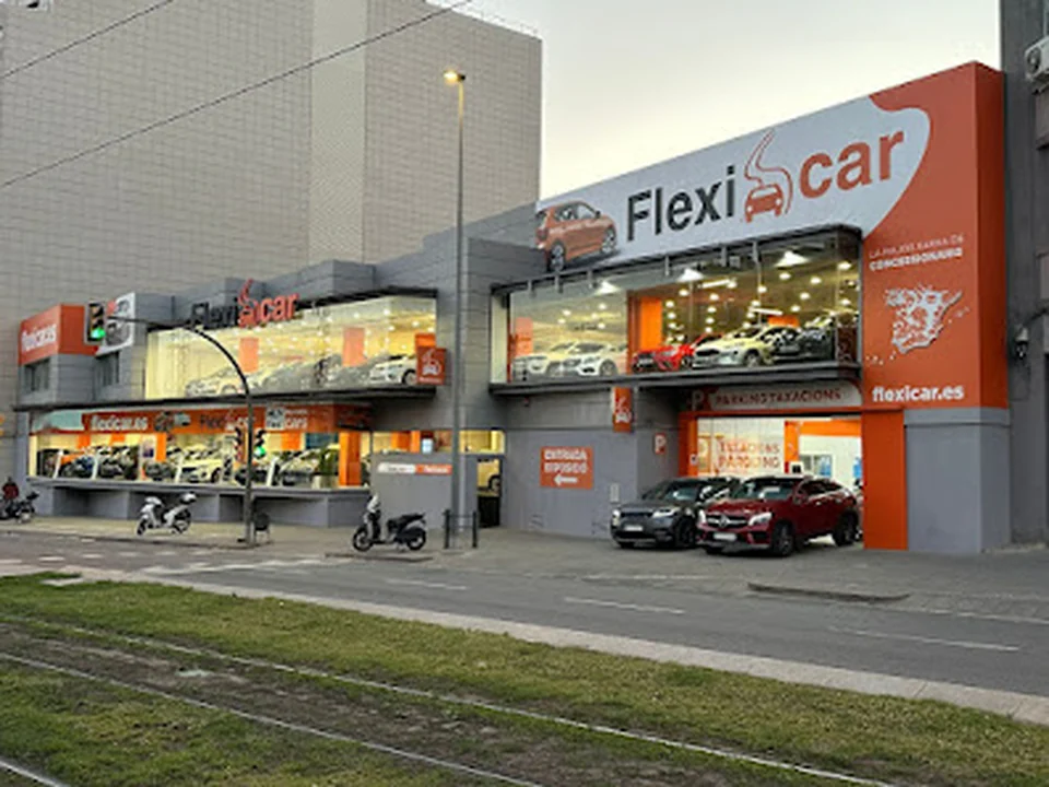 Flexicar Esplugues | Concessionari de cotxes de segona mà