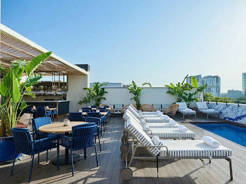 H10 Port Vell