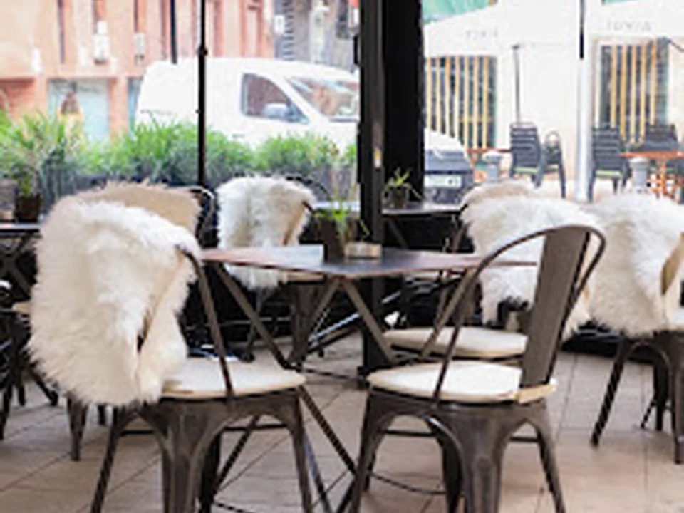 Hamburgueseria La Royale Paco Perez | Barcelona