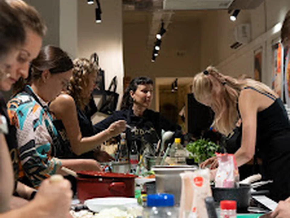 In Bloom cooking school