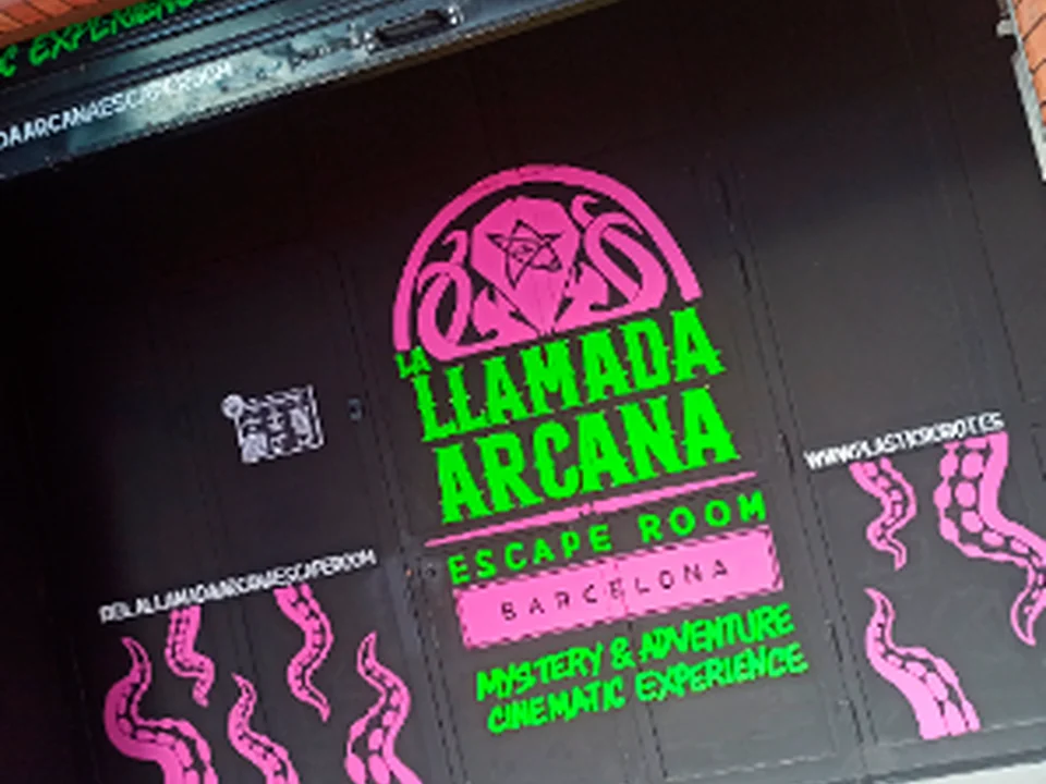 La Llamada Arcana - Escape Room Tensión