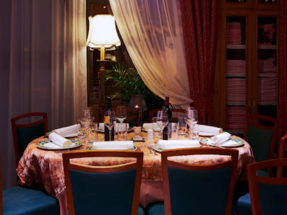 La Taula Restaurant