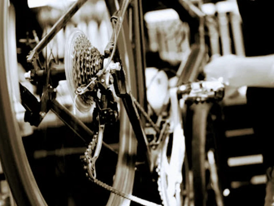 Lakota Bikes - Taller de bicis y patinetes eléctricos en Sants