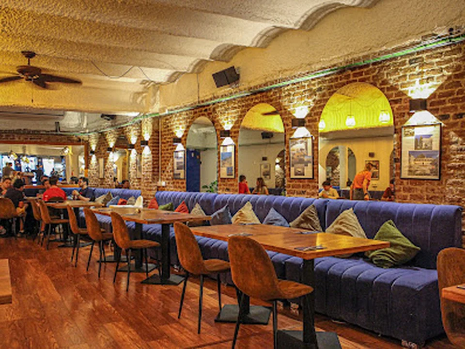LAZEEZ BBQ Lebanese restaurant