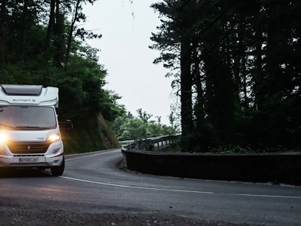 Lloguer Autocaravanes Barcelona - AutocaravanaDeLloguer