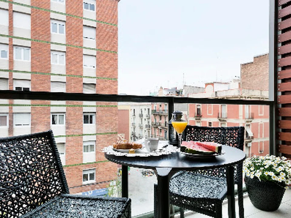 Lugaris Rambla - Barcelona Beach Apartments