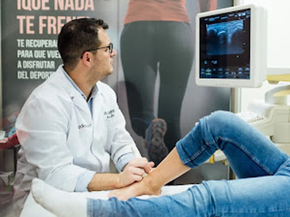 Foto de Mediesport Clinic, recuperación de lesiones deportivas en Barcelona
