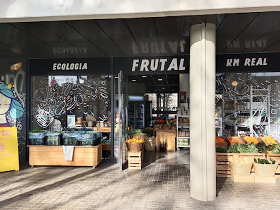 Mercat Frutal - Fruites i Verdures Ecològiques de Km Real