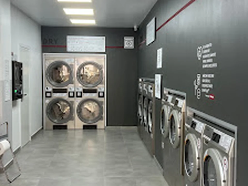 Miele Bugaderia autoservei Bloomest