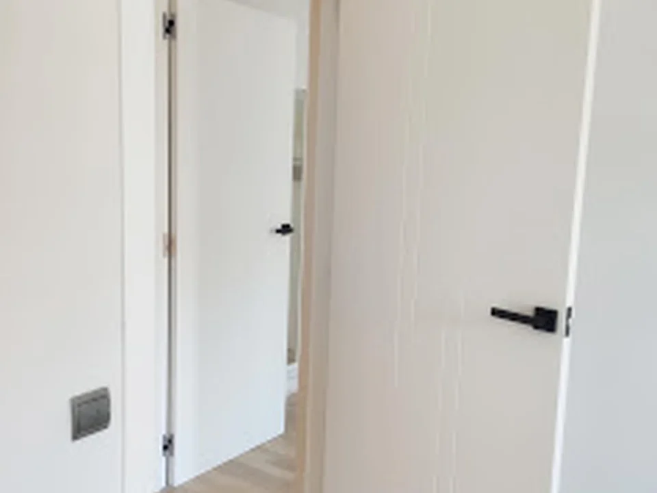 MONFUSTA - Carpintería a medida. Puertas, Cocinas, Parquet y Armarios.