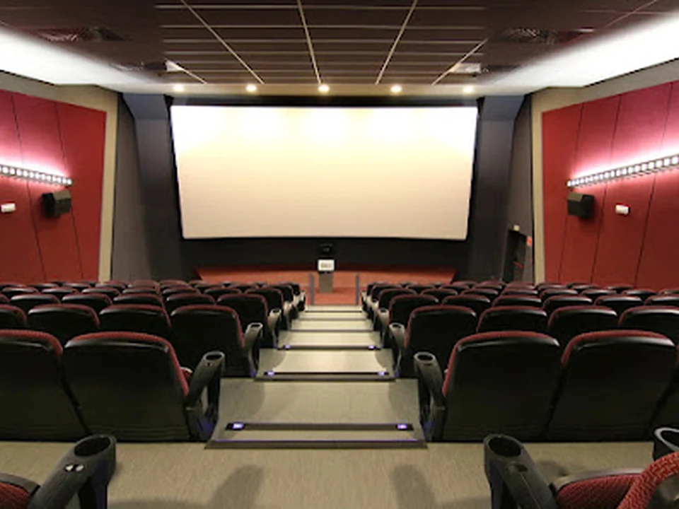 Mooby Multicinema Balmes V.O.