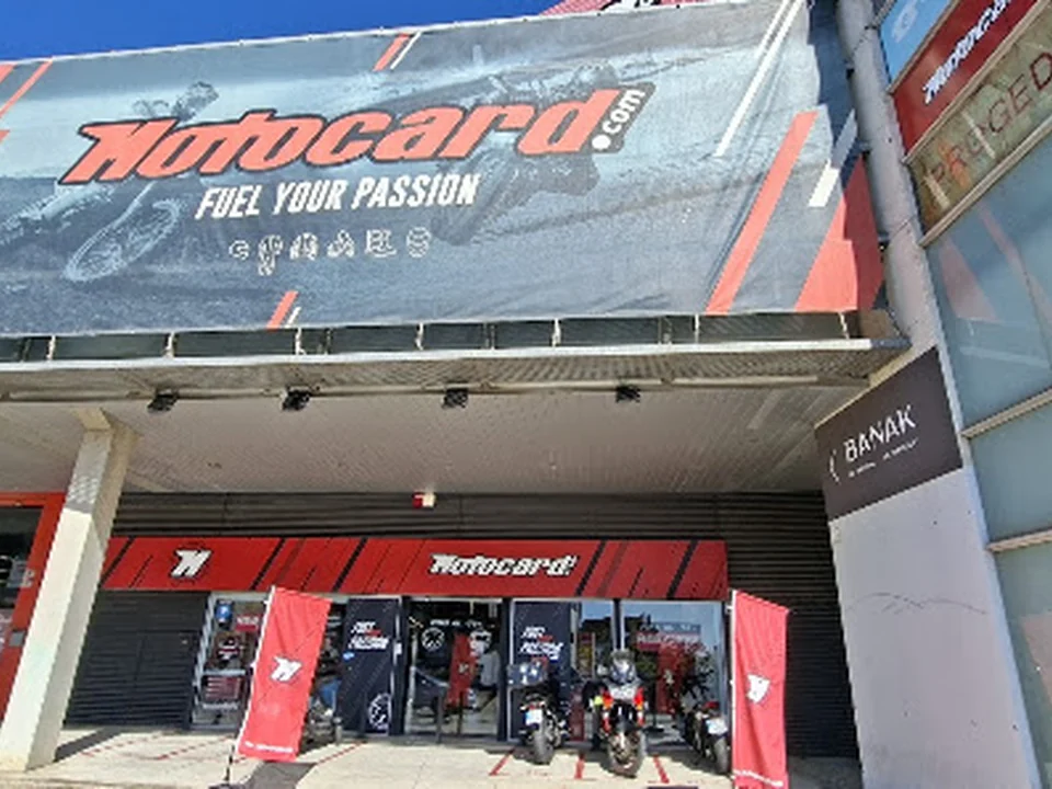 Motocard - Roba, accessoris i cascos de moto a Badalona