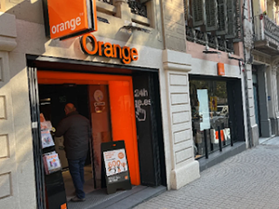 Orange