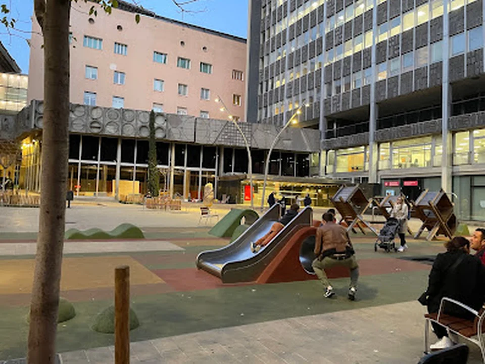 Parc infantil de la Plaça Sant Miquel
