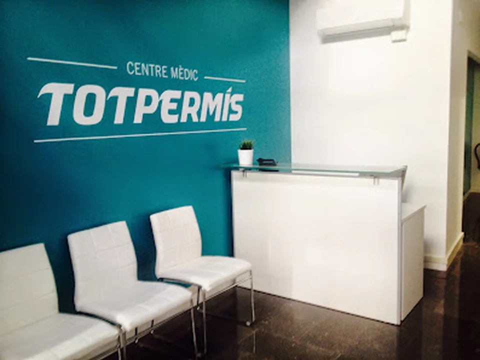 Renovar Carnet de Conduir i Certificats Mèdics Barcelona - Centre Mèdic Totpermís