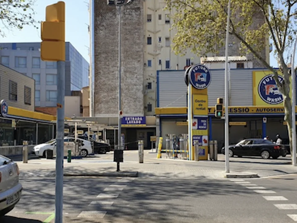 Rentat de cotxes FUTURE-WASH