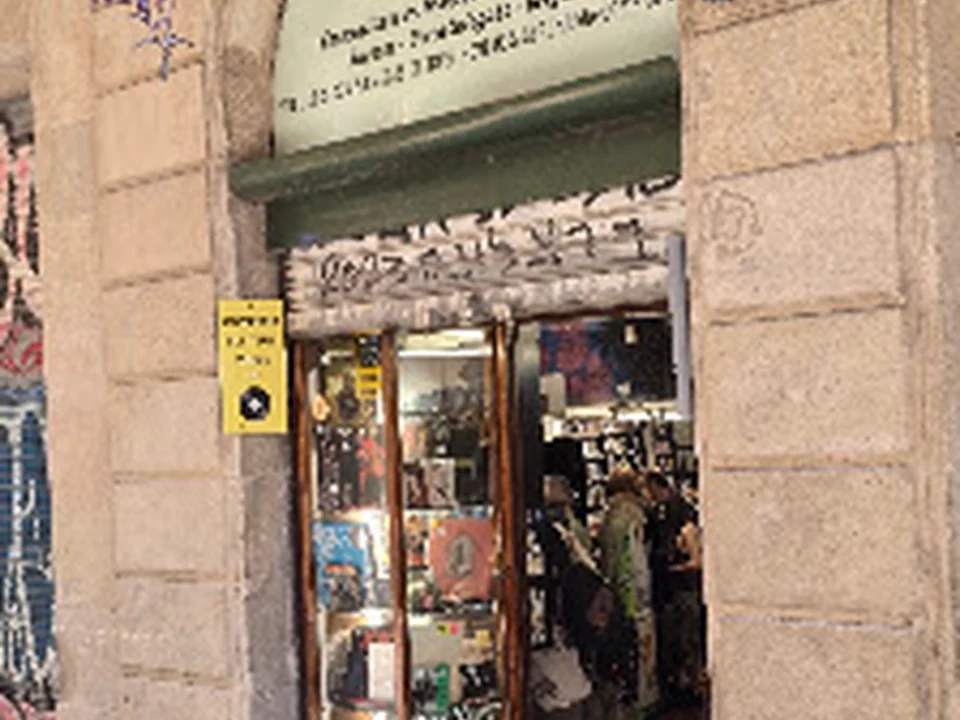Revólver Records