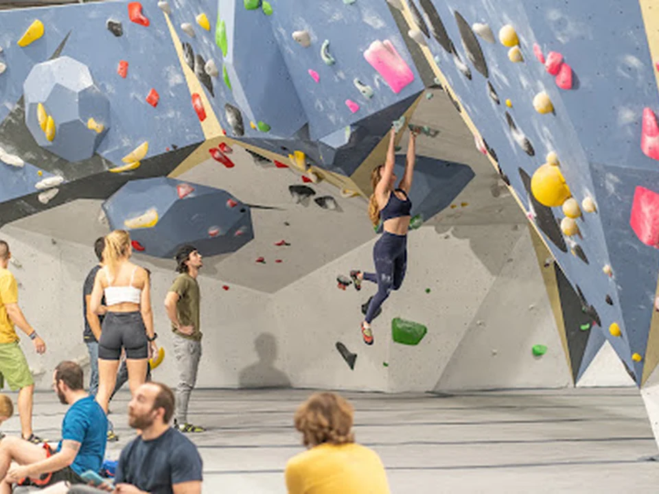 Sharma Climbing Barcelona - Rocódromo Escalada